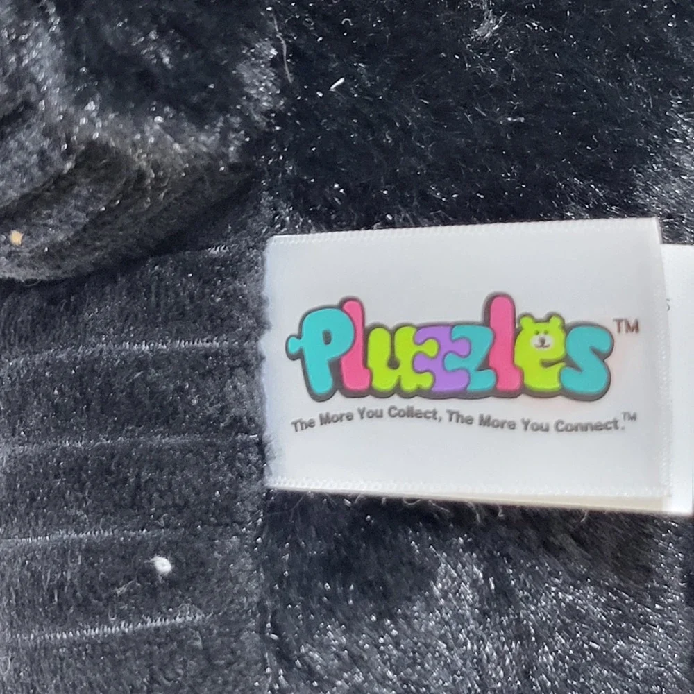 Pluzzles Yoonique Black Bear Plush Interlocking Puzzle Stuffed Animal 8
